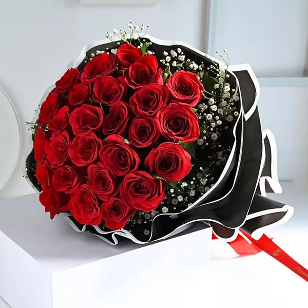 FlowerAura Premium Fresh Live Flower Bouquet of 24 Red Roses In Designer Black Paper Gift For Birthday | Anniversary | Love | Home Decor | Fathers Day Gift For Dad (Same Day Delive — Linkbiz SmartDeal's