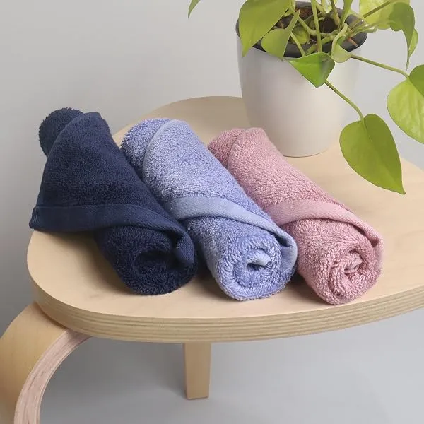 HEELIUM Bamboo Face Towel | Ultra Absorbent & Odour-Free | 3X Softer Than Cotton Towels | 30 x 30 cm - 600 GSM | Pack of 3 - Blue, Iris, Peach — Linkbiz SmartDeal's