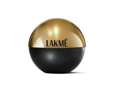 Lakme Xtraordin-airy Mattereal Mousse Foundation, Matte Finish, Minimizes Pores, Has SPF8, 01 Classic Ivory, 25g