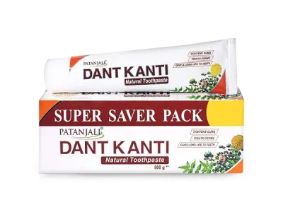 Patanjali Dant Kanti Natural Toothpaste 800G (200G X 4), Super Saver Value Pack, Makes Teeth Strong, Tightens Gums, Gives Cavity Free Smile