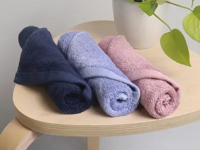 HEELIUM Bamboo Face Towel | Ultra Absorbent & Odour-Free | 3X Softer Than Cotton Towels | 30 x 30 cm - 600 GSM | Pack of 3 - Blue, Iris, Peach