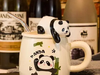 Vasukie 3D Panda Ceramic Coffee Mug with Lid & Glass Spoon, Gift for Brother, Birthday, Rakhi, Panda Mug White, 420ml