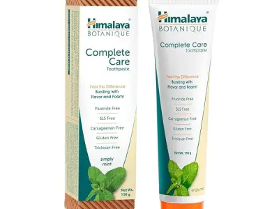 Himalaya Botanique Complete Care Toothpaste 150g, Mint | Protects teeth from Germs & Plaque, Freshens Breath | Fluoride & SLS Free | Clean & Herbal Formulation