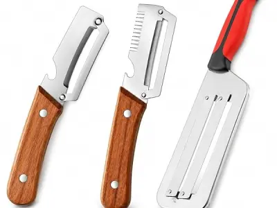 Multi-Functional Vegetable Peeler, 3 in 1 Ktchen Multi-Function Stainless Steel Thickened Fruit Peeler Knife with Wooden Handle, Suitable for Peeling Fruits and Shredding Scallions