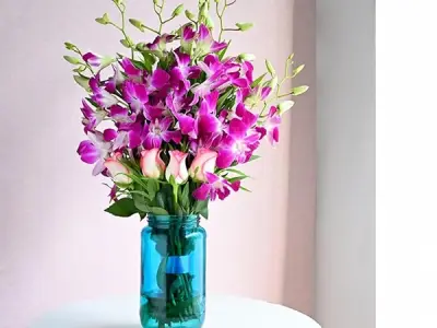 FlowerAura Premium Fresh Live Flower Bouquet of 4 Pink Roses & 6 Purple Flowers In Glass Vase Gift For Birthday | Anniversary | Love | Home Decor | Fathers Day Gift For Dad (Same D