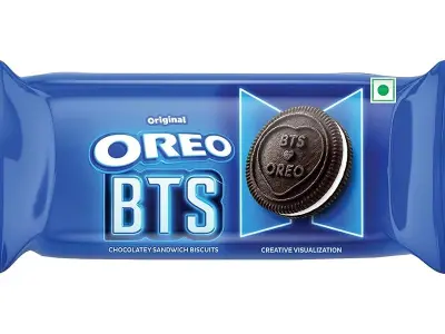 Cadbury Oreo Vanilla Flavour Crème Sandwich Biscuit, 43.75 g